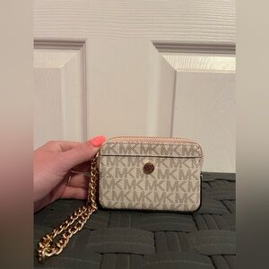 Michael Kors Card Chain Wristlet
